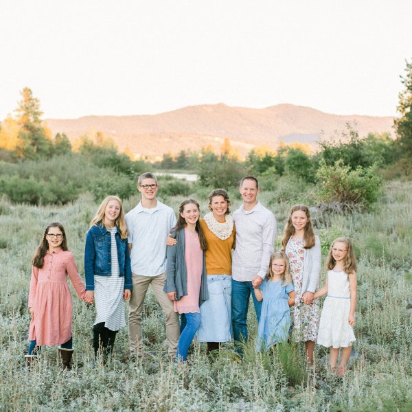 Owner of Custom Shed Pros, Mark Baker, and his family.